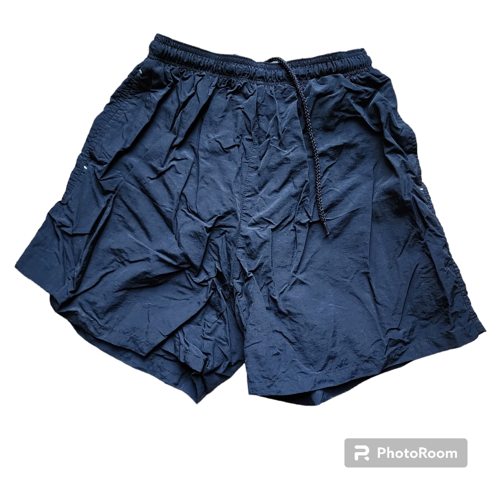 Medium black swim trunks